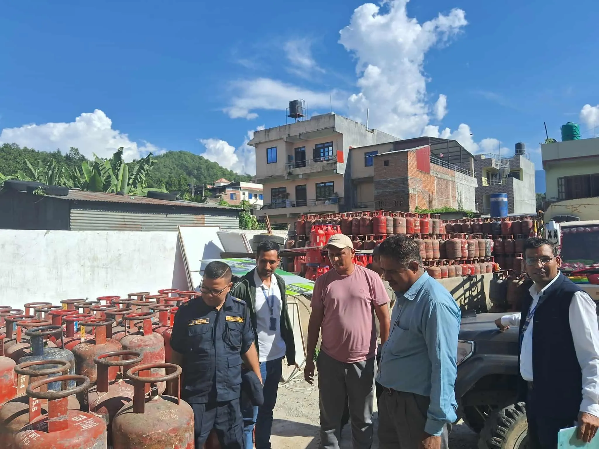 बजारलाई थप व्यवस्थित बनाउन अनुगमनलाई तीव्रता दिँदै कामपा